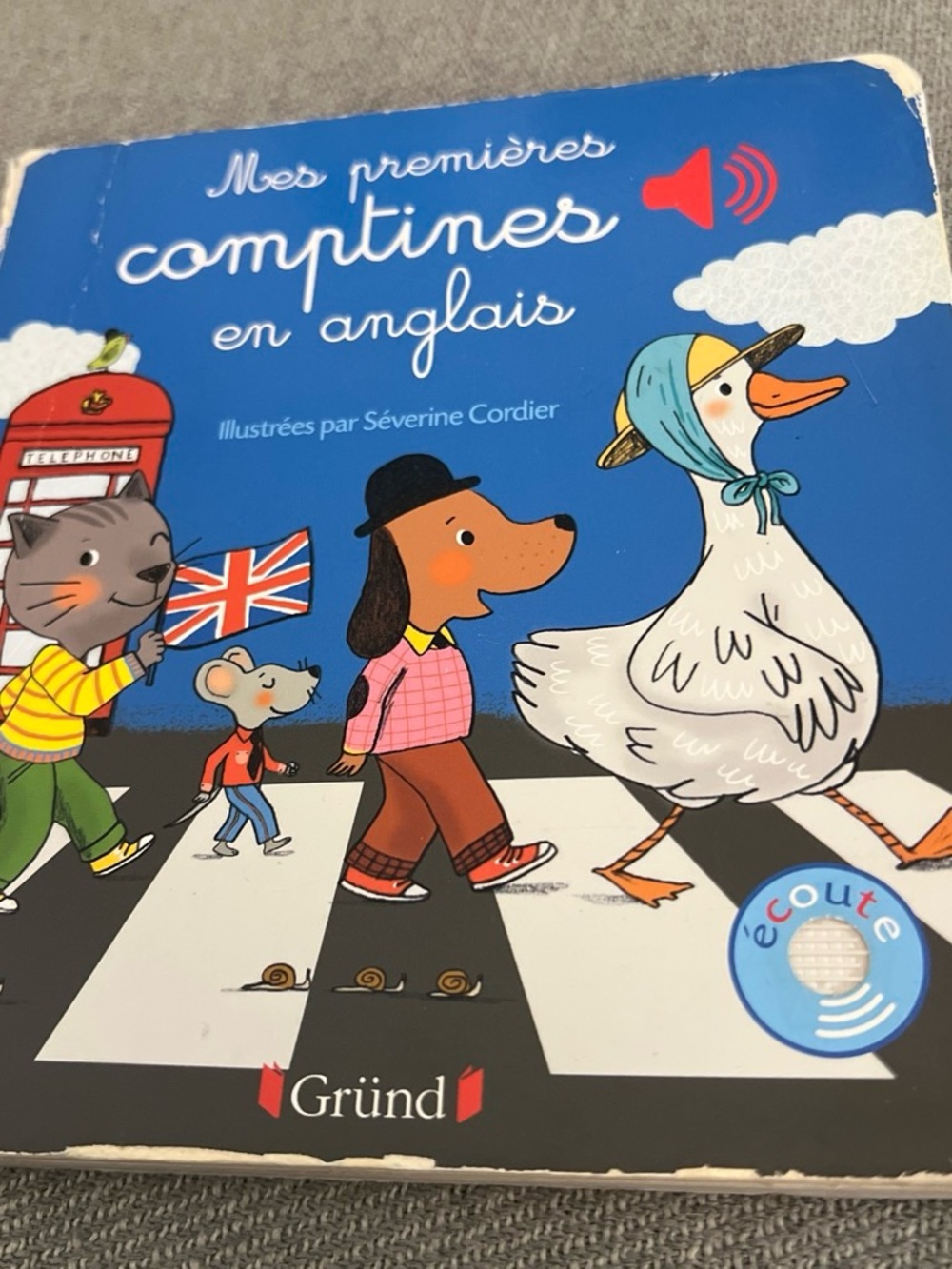 Mes premières comptines en anglais illustrated French Children Sound Board Book